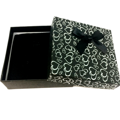 Black Heart Patterned Bracelet Box
