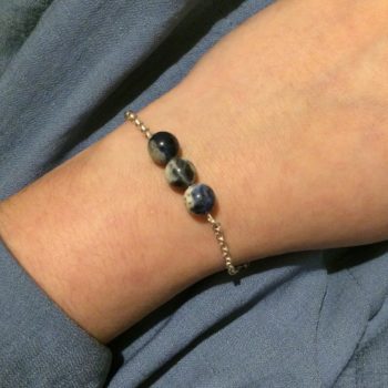 Sodalite Chain Bracelet. 3 amethyst crystal beads with 925 Sterling Silver chain and clasp