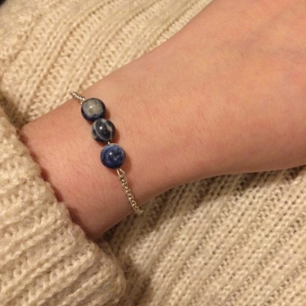 Sodalite Chain Bracelet. 3 amethyst crystal beads with 925 Sterling Silver chain and clasp