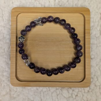 Amethyst bracelet with butterfly bead, flower bead and butterfly bead